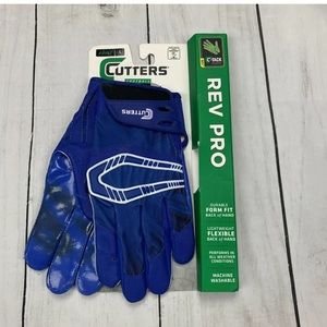 NWT Cutters Rev Pro C-Tack Grip Football Gloves